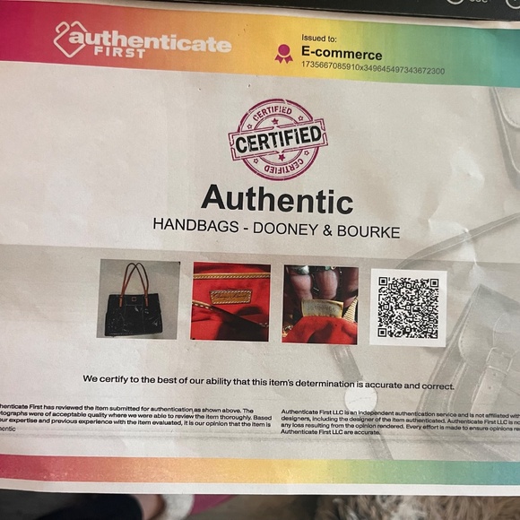 Authentic Dooney and Bourke snake print leather tote - Picture 11 of 17